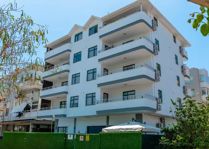 Aparthotel Pasham 3*